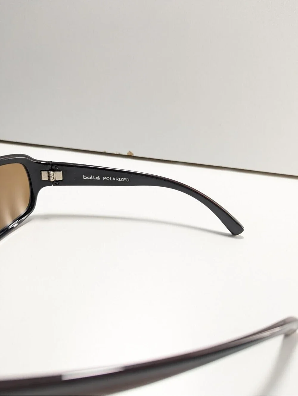 Bolle Whip 10966 Polarized Sunglasses Chunky Brown Eyewear Square Classic Style